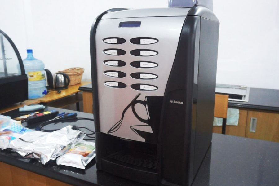 máy bán cà phê saeco rubino