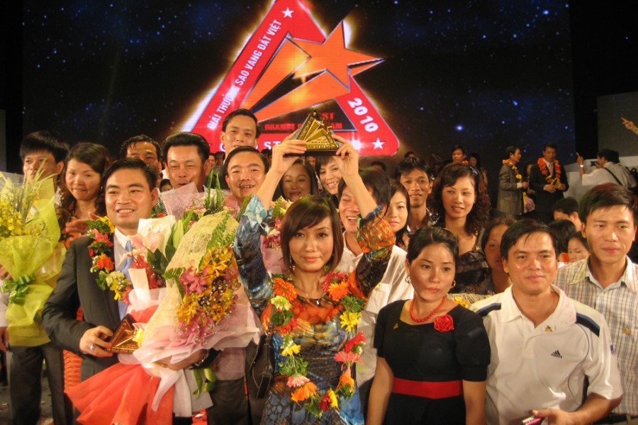 Sao vàng đất việt