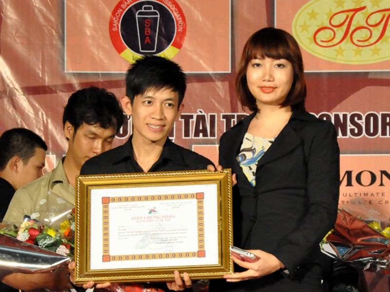 Đệ nhất pha chế cà phê 2013