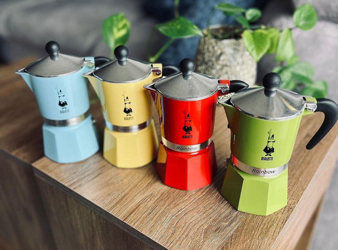 Bộ sưu tập Bialetti Rainbow với nhiều màu sắc bắt mắt, lấy cảm hứng từ hình ảnh cầu vồng