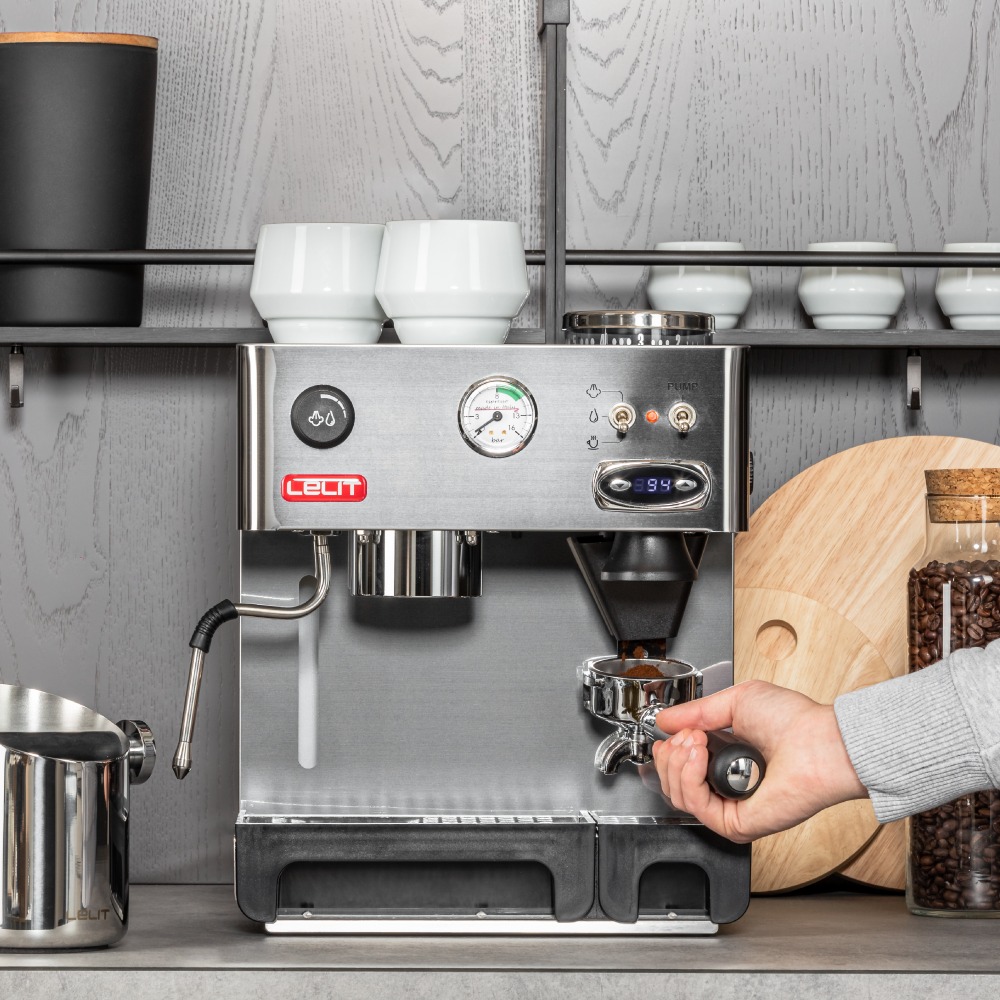 Máy pha cà phê Lelit Anita PL042TEMD có thiết kế nhỏ gọn, tiết kiệm diện tích bày trí