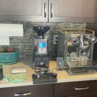 Eureka Atom Specialty 65 sở hữu chất lượng xay cao cấp và thiết kế hiện đại