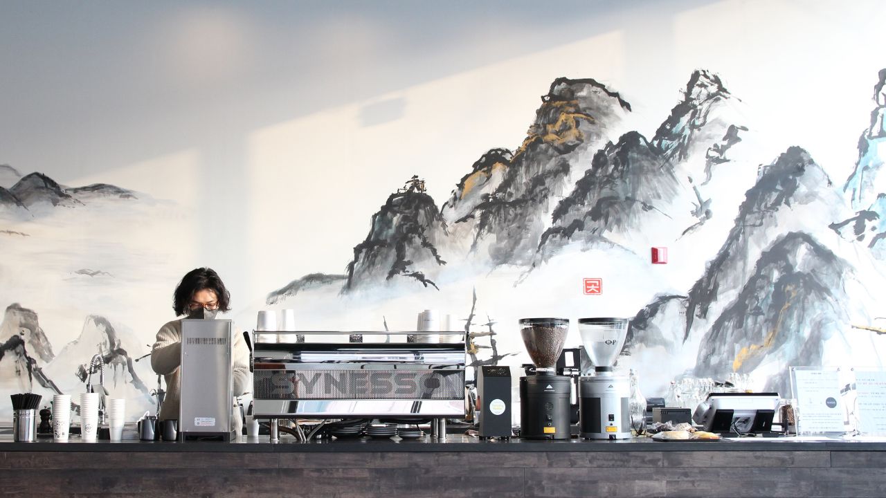 Máy pha cà phê đặc sản Synesso - trái tim của quán Specialty cao cấp