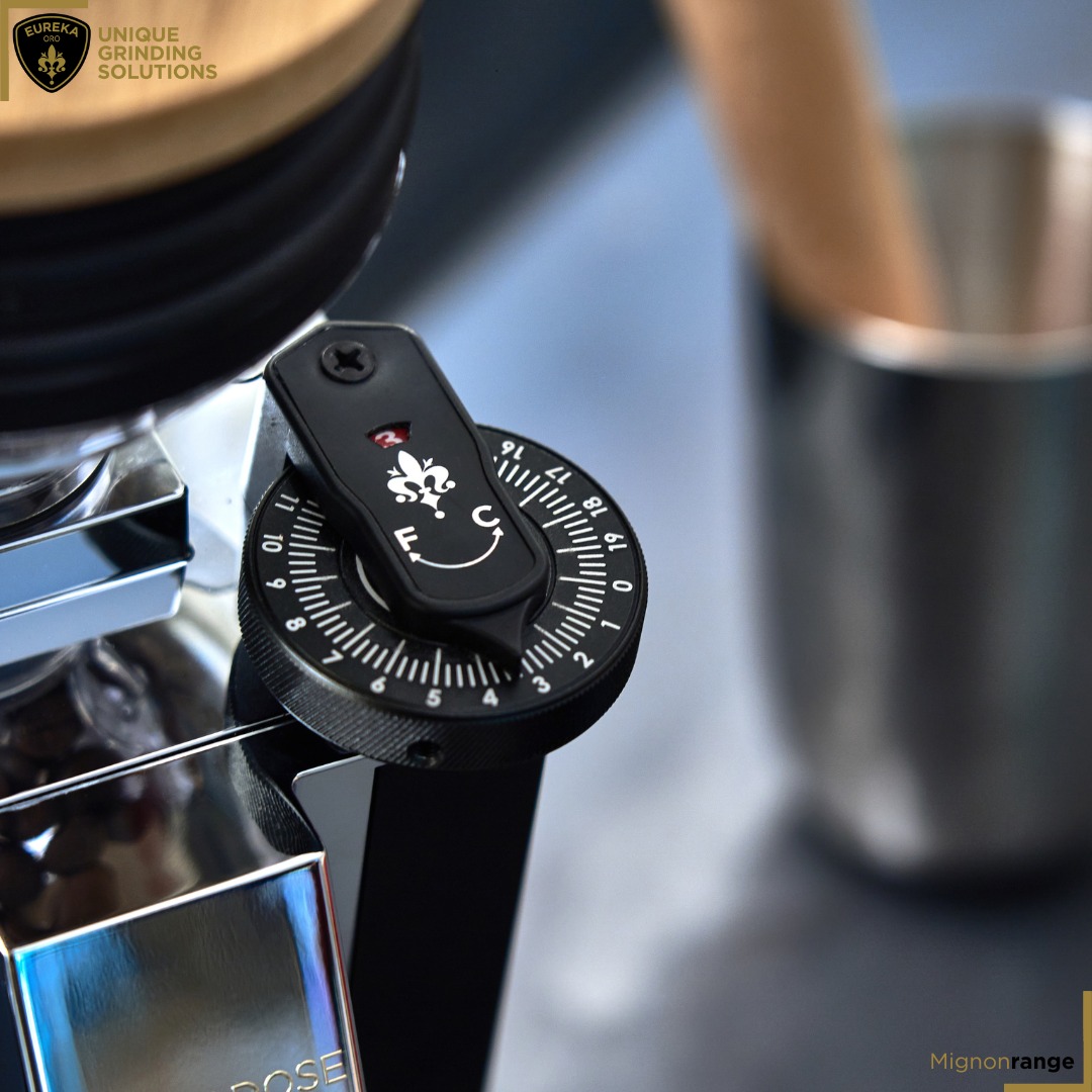 Eureka Mignon Single Dose Pro có nút điều chỉnh kích thước lớn
