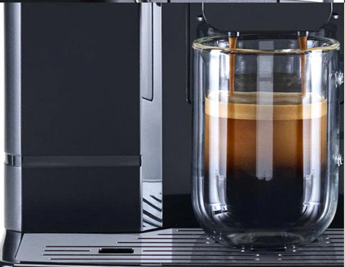 Menu thức uống đa dạng từ cà phê đến các thức uống kết hợp với sữa