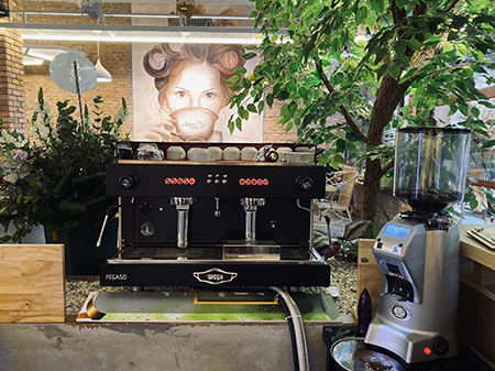 Cung Cấp Các Giải Pháp Kinh Doanh Cà Phê